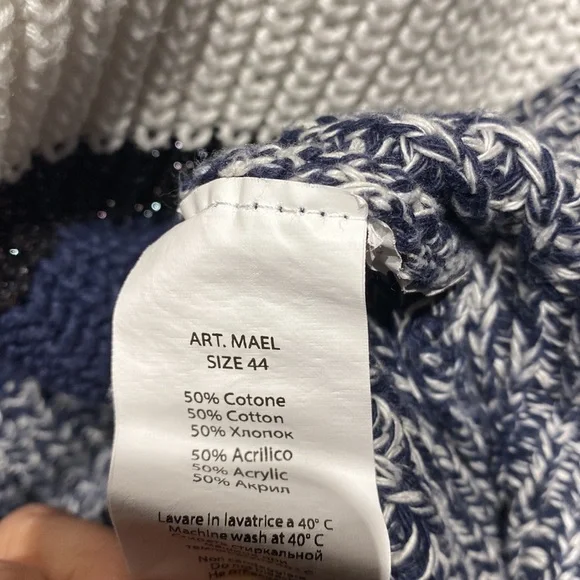 Sweater - Picture 5 of 5